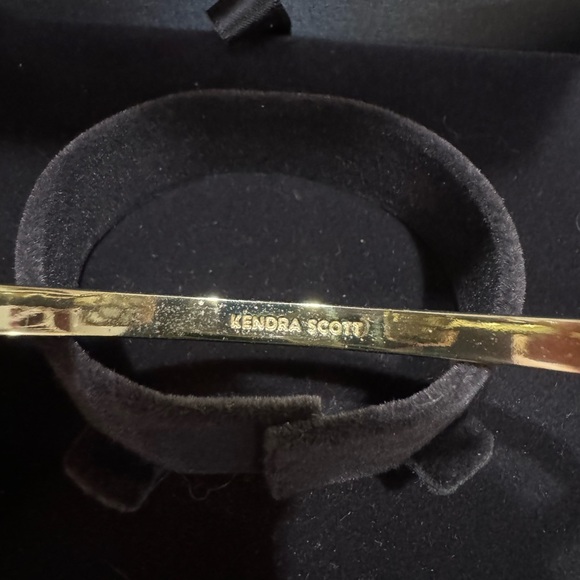 Kendra Scott Bracelet - Picture 4 of 4